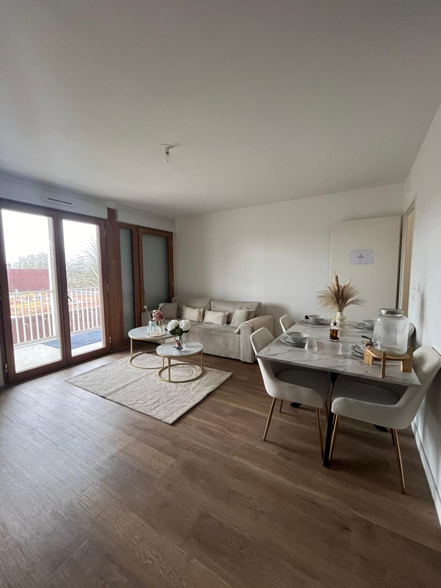 Appartement Luxueux Au Coeur De Lille Exteriör bild
